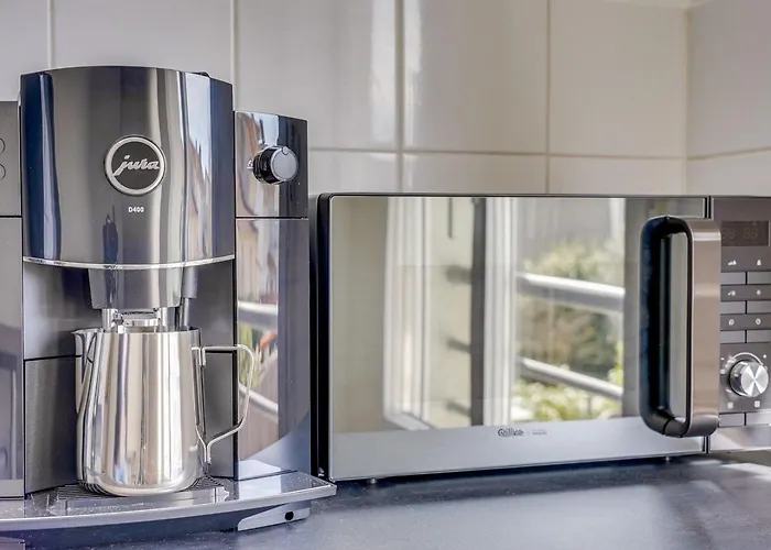 Lovely Flat With Parking * Бордо