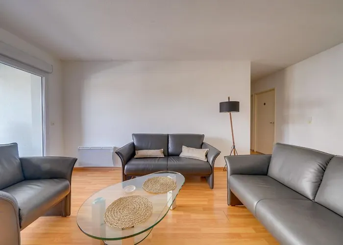 Lovely Flat With Parking